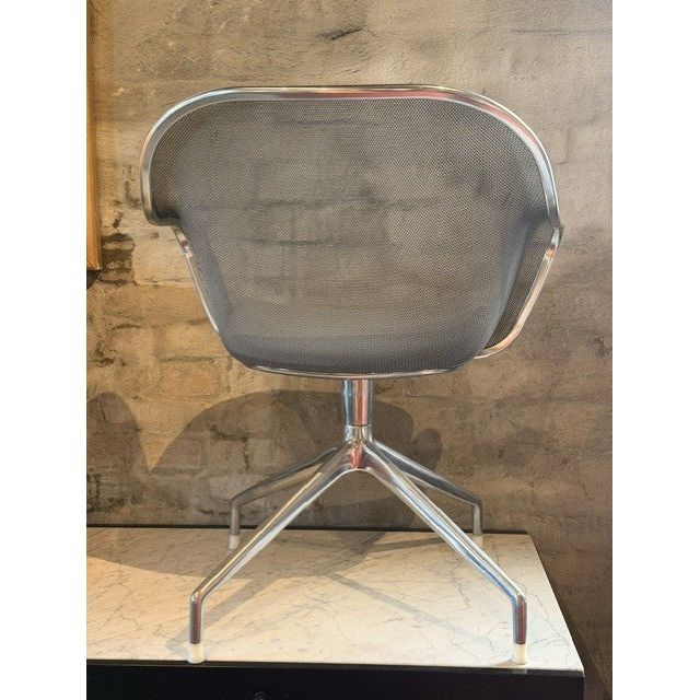 Antonio Citterio Iuta Swivel Chairs for B&B Italia, Grey, Pair - thegoodchairs