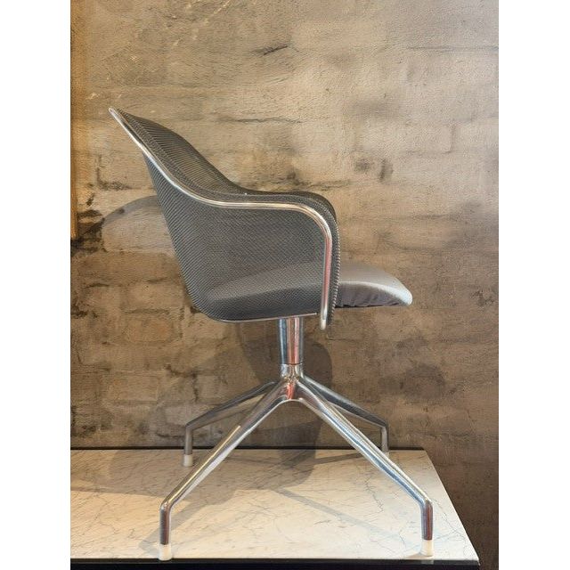 Antonio Citterio Iuta Swivel Chairs for B&B Italia, Grey, Pair - thegoodchairs
