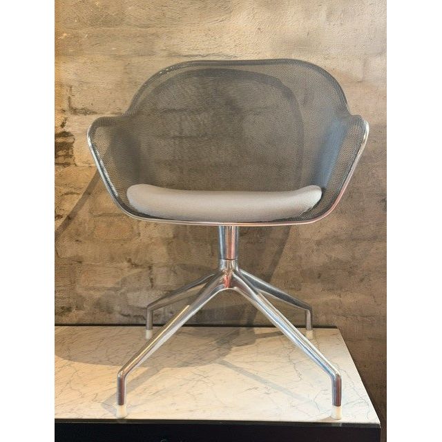 Antonio Citterio Iuta Swivel Chairs for B&B Italia, Grey, Pair - thegoodchairs