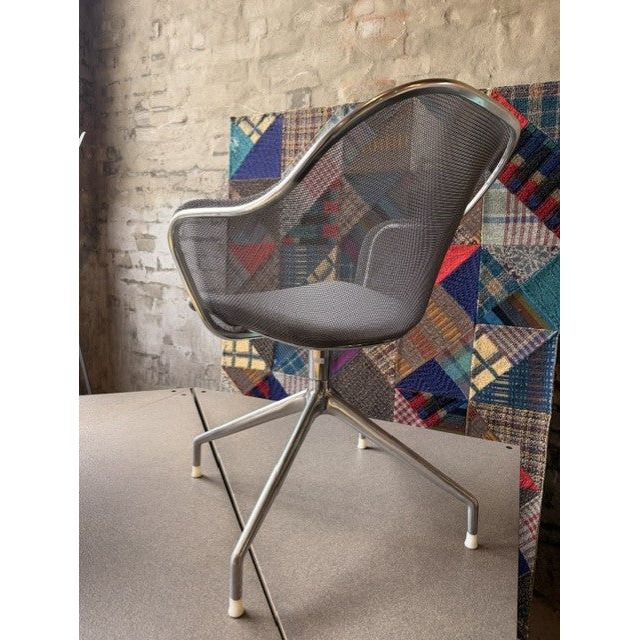 Antonio Citterio Iuta Swivel Chairs for B&B Italia, Grey, Pair - thegoodchairs