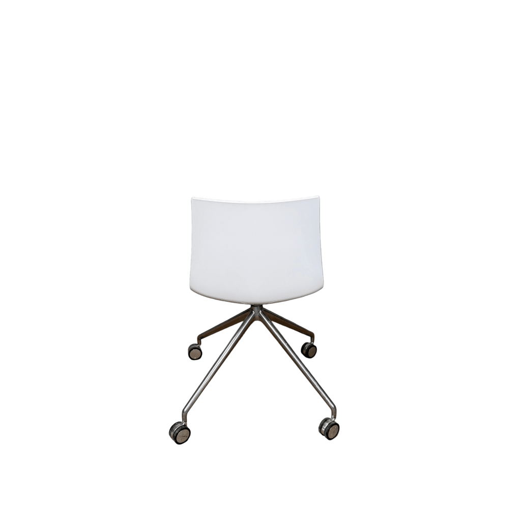 Arper 46 White Office Chair - thegoodchairs