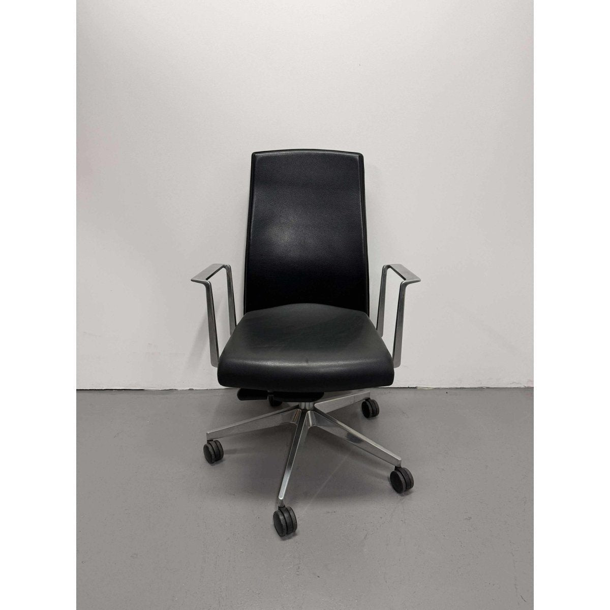 Boardroom Chair, Black Leather & Chrome Base - thegoodchairs