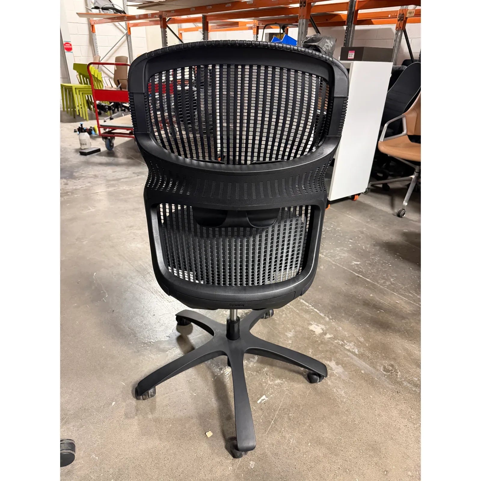 Formway Generation Ergonomic Task Chair, Black - thegoodchairs