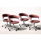 Grant Featherston Original Swivel Chair, Upholstered, Cast Aluminium Five Star Base With Non Rolling Casters - thegoodchairs
