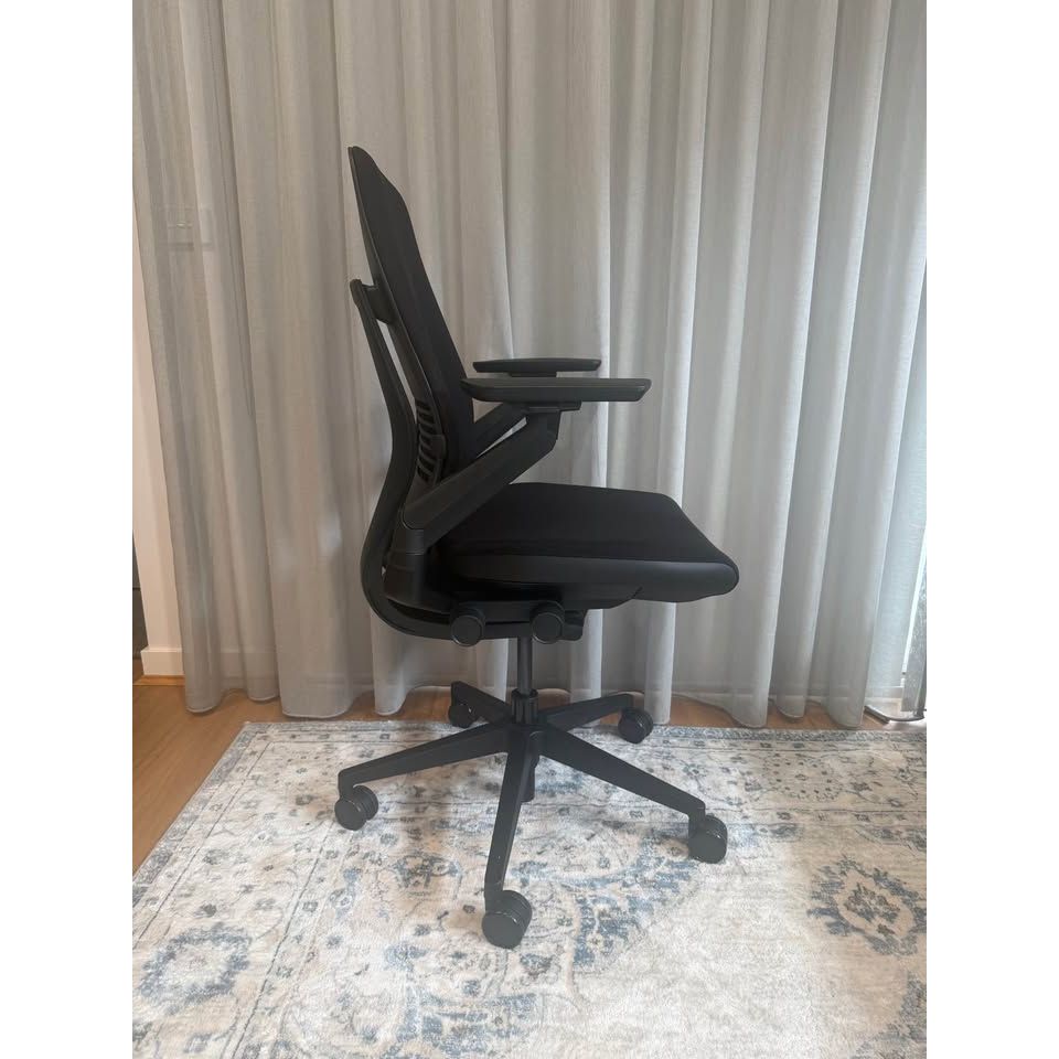Steelcase Gesture Ergonomic Task Chair, Black Fabric, Black Frame, Fully Adjustable Arms