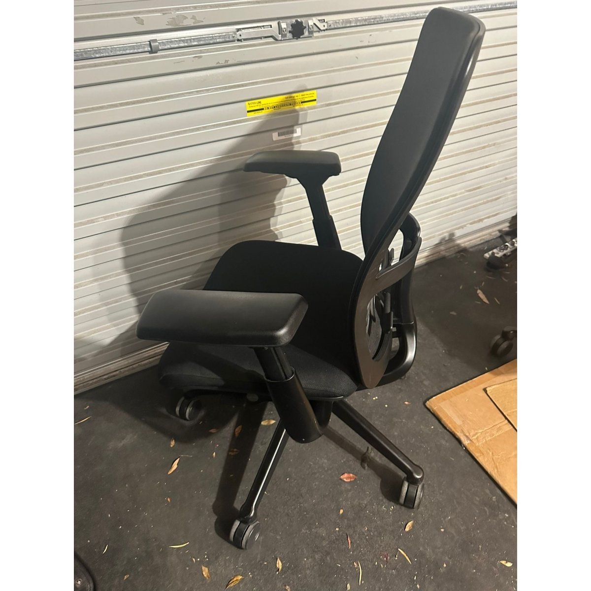 Haworth Zody - 4d Arms - thegoodchairs