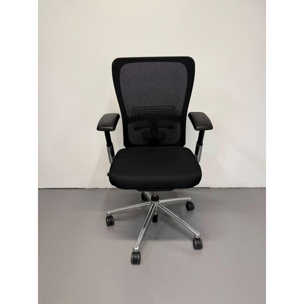 Haworth Zody - Ergonomic Office Chair - with 4d Armrests - thegoodchairs