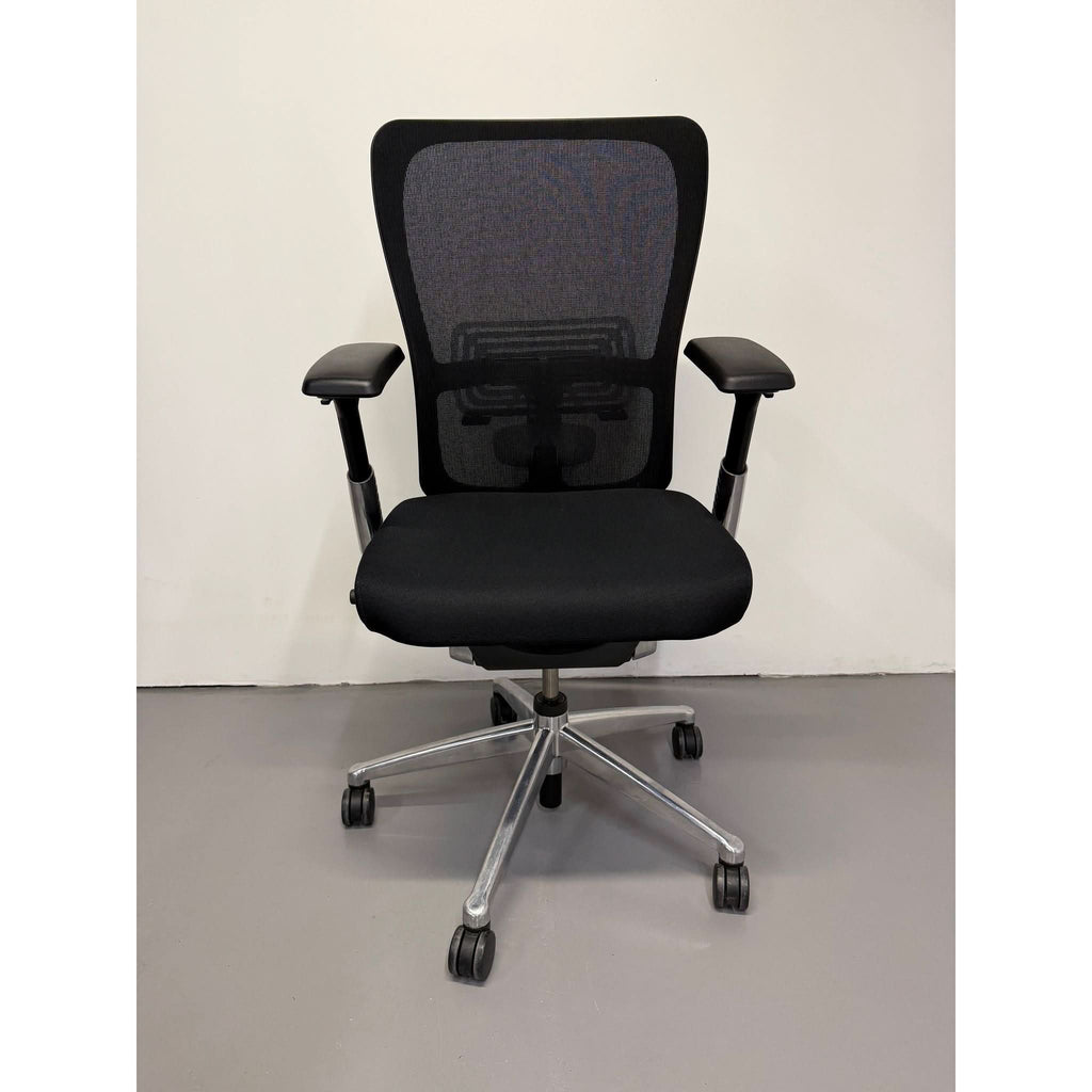 Haworth Zody - Ergonomic Office Chair - with 4d Armrests - thegoodchairs
