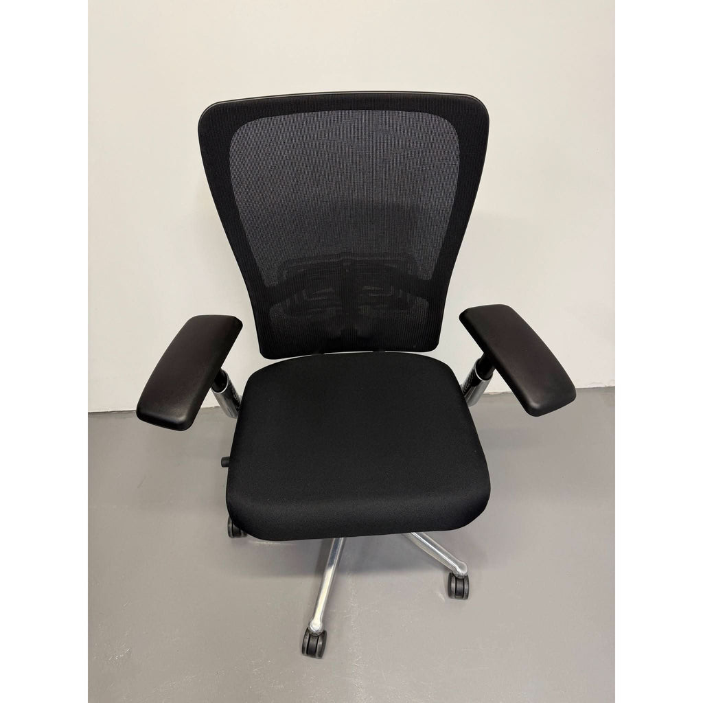Haworth Zody - Ergonomic Office Chair - with 4d Armrests - thegoodchairs