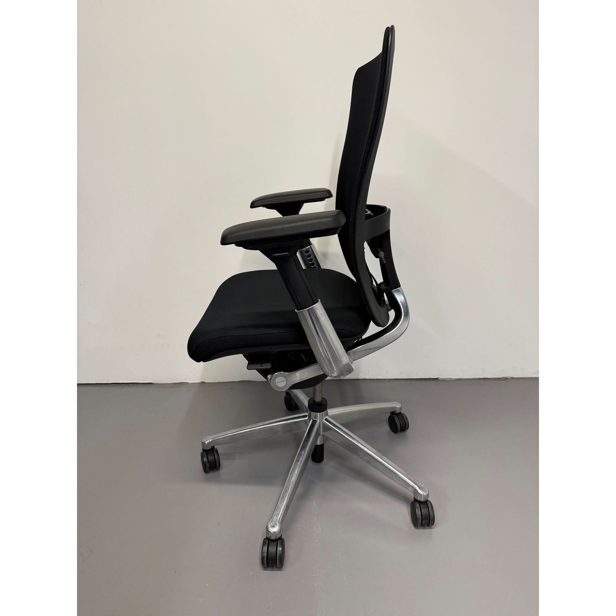 Haworth Zody - Ergonomic Office Chair - with 4d Armrests - thegoodchairs