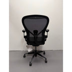Herman Miller Aeron Remastered - Size C Chair in Onyx - thegoodchairs