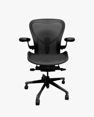 Herman Miller Aeron Remastered Size C Chair in Onyx