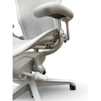 Herman Miller Aeron Remastered Task Chair, Size B, Mineral, Polished Aluminium - thegoodchairs
