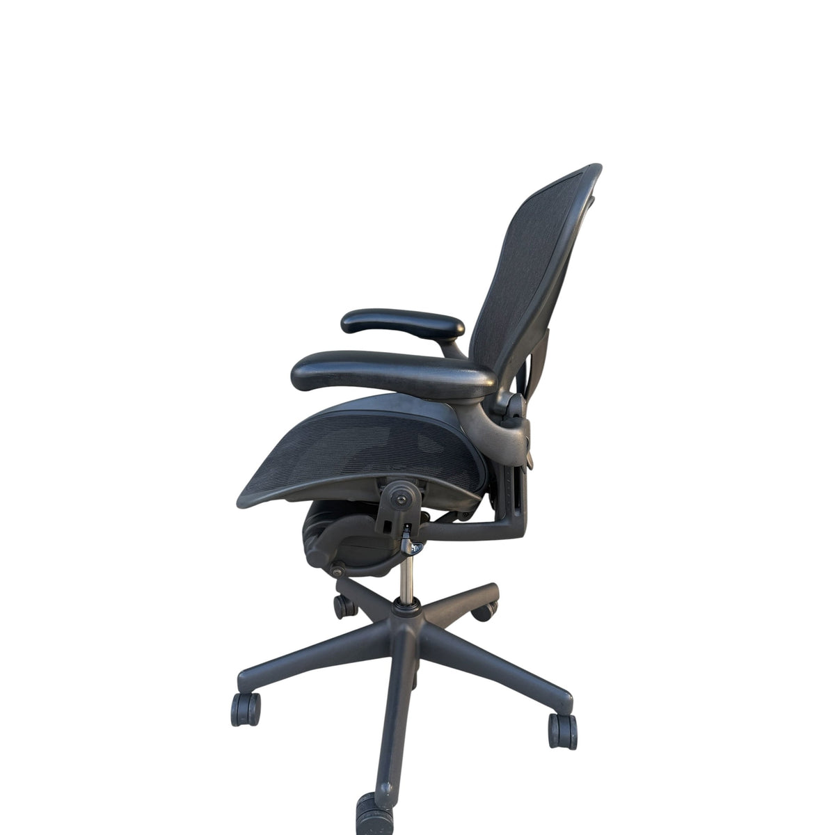 Herman Miller Aeron Task Chair, Black - thegoodchairs