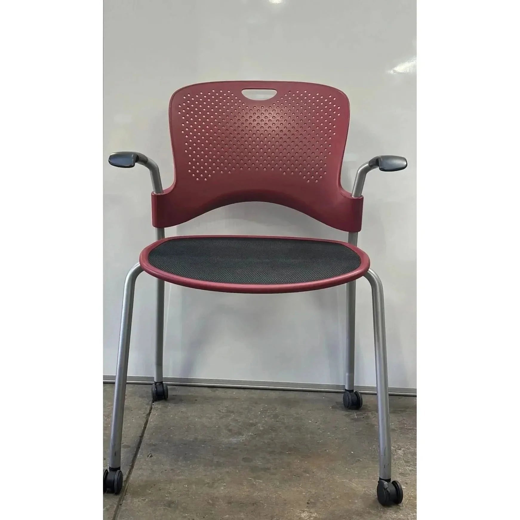 Herman Miller Caper - Meeting Chair - Maroon - thegoodchairs