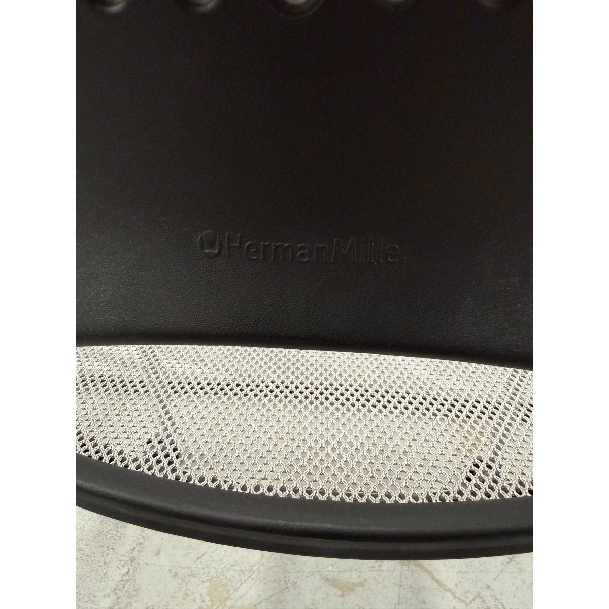 Herman Miller Caper - Stacker Chair on Casters - thegoodchairs