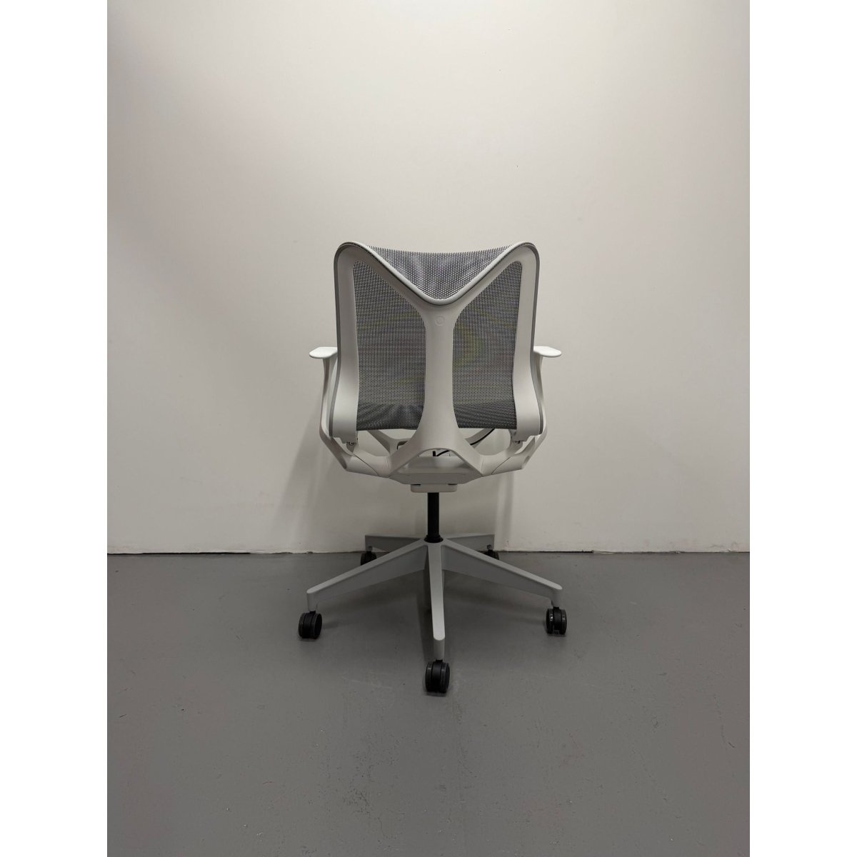 Herman Miller Cosm - Task Chair - Low Back - Mineral | Grey - thegoodchairs