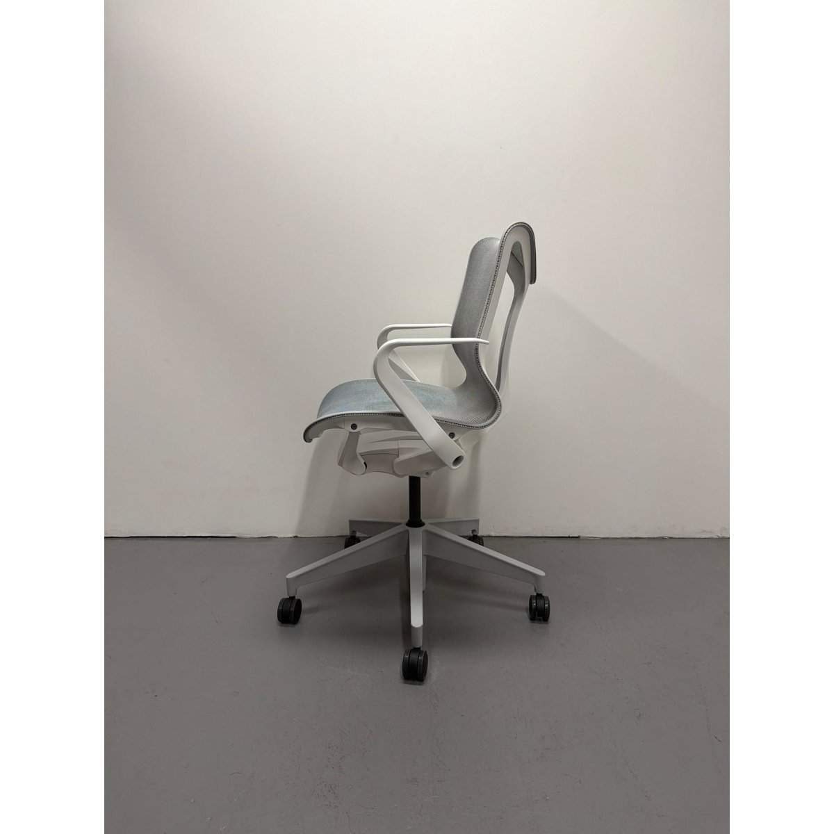 Herman Miller Cosm - Task Chair - Low Back - Mineral | Grey - thegoodchairs