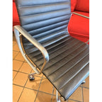 Herman Miller Eames Aluminium Group Executive Chair, Black Leather - thegoodchairs