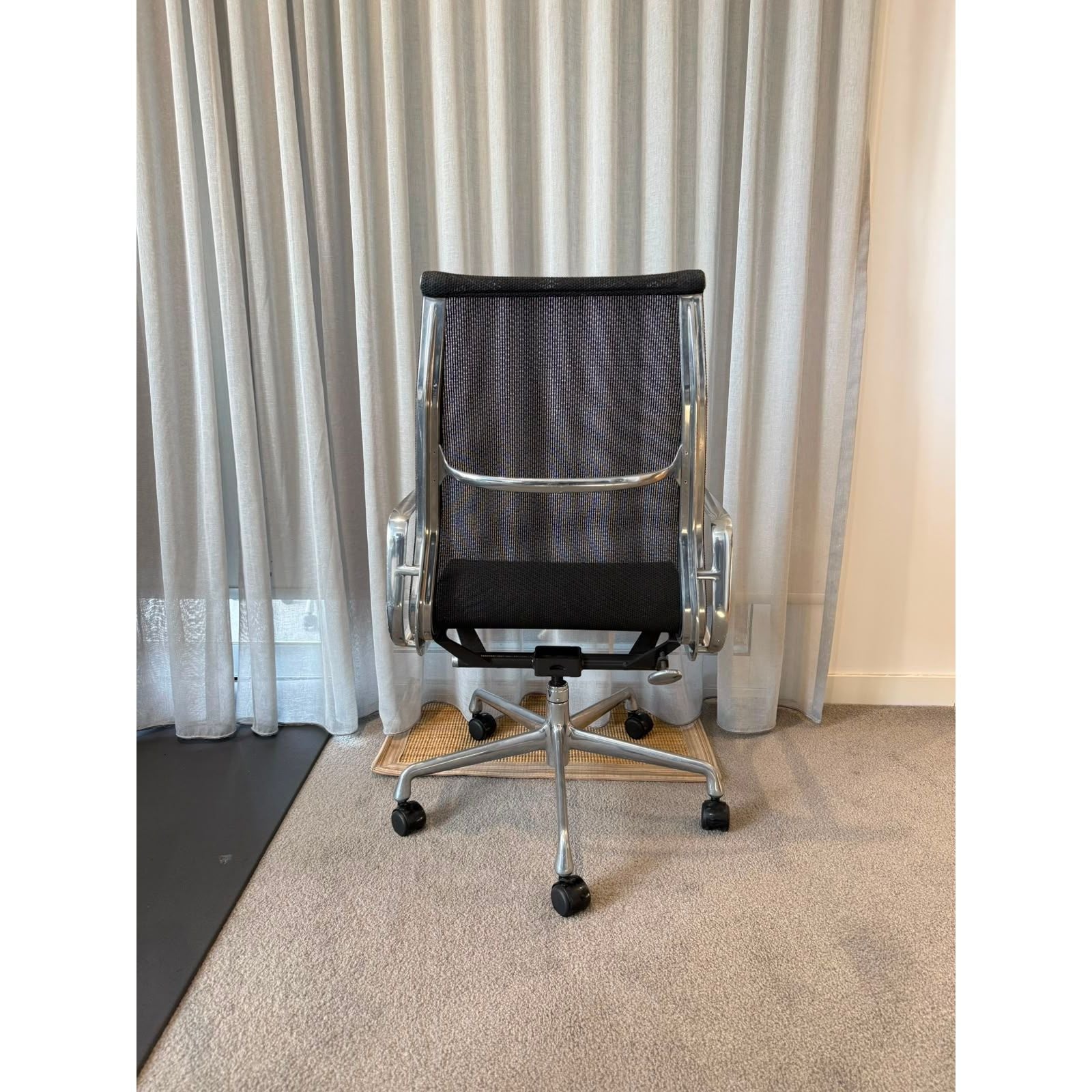 Herman Miller Eames Aluminium Group High-Back Executive Chair, Black Mesh - thegoodchairs