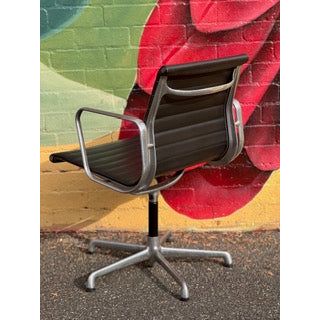 Herman Miller Eames Aluminum Group - Aluminium Chair - thegoodchairs