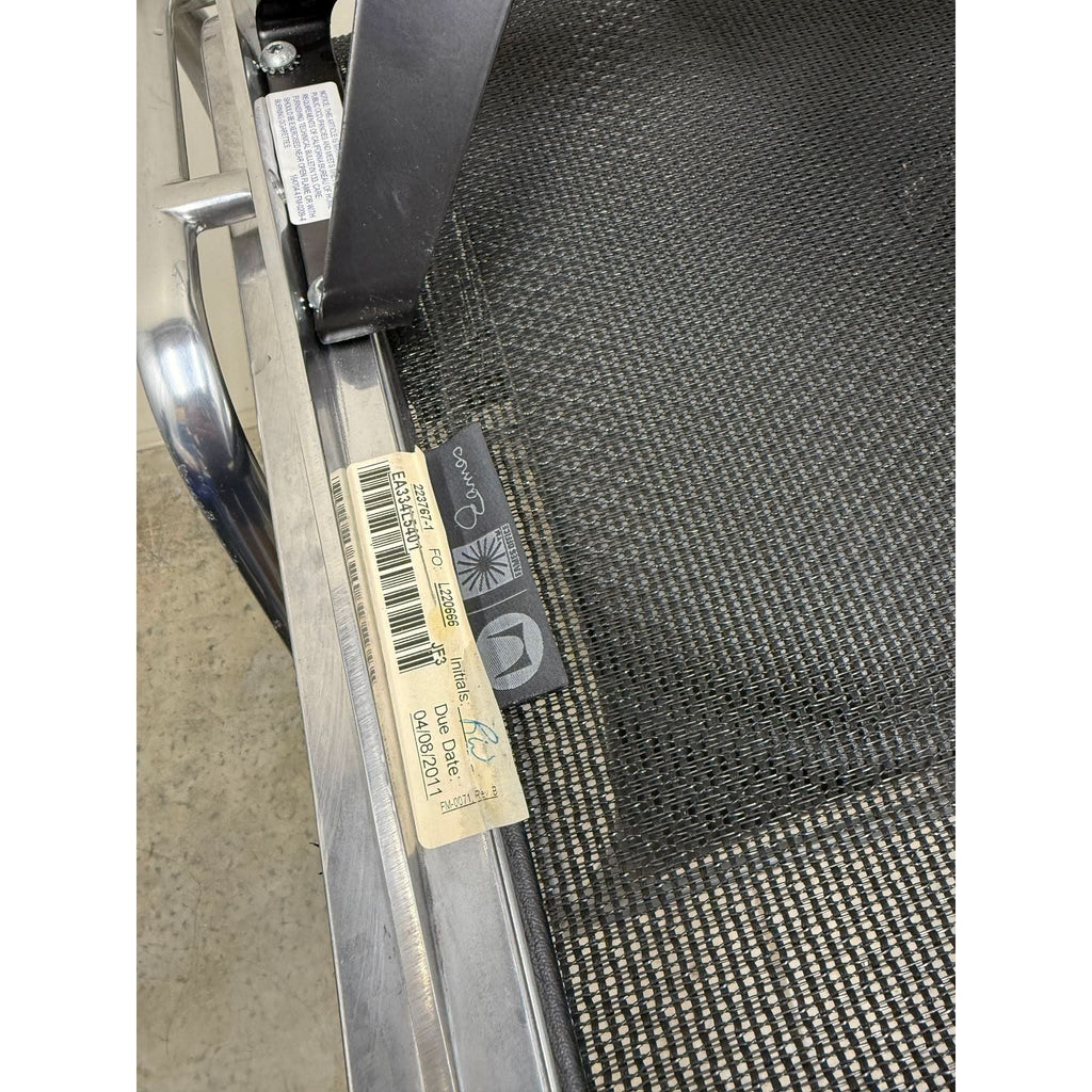 Herman Miller Eames Aluminum Group EA334 - Mesh Chair - Aluminium - thegoodchairs
