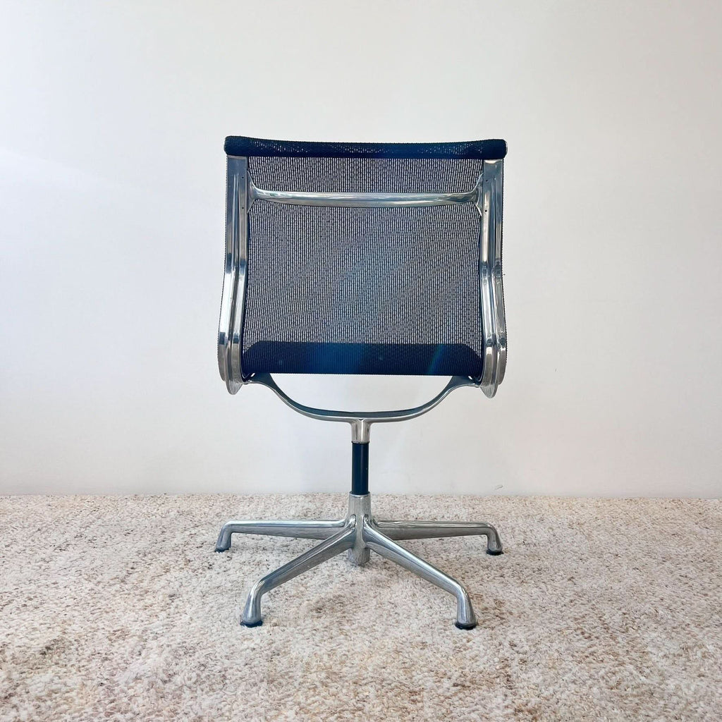 Herman Miller Eames Aluminum Group - Mesh Aluminium Chair - thegoodchairs