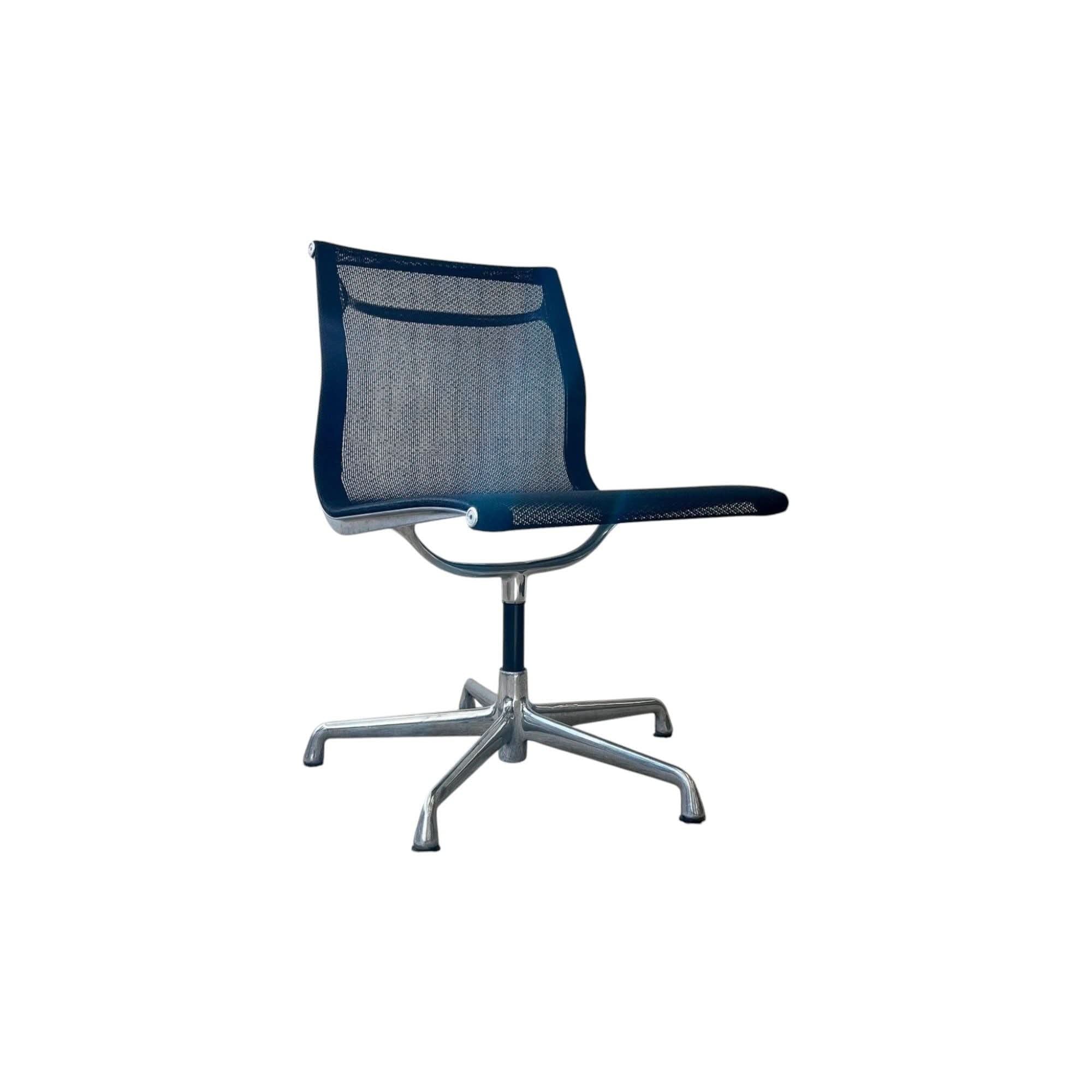 Herman Miller Eames Aluminum Group - Mesh Aluminium Chair - thegoodchairs