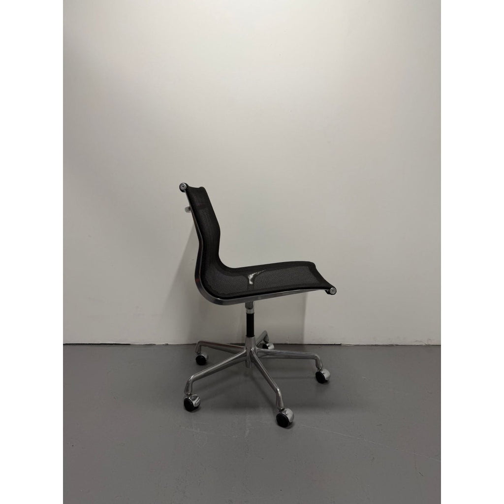 Herman Miller Eames Aluminum Group - Mesh Task Chair - Aluminium - thegoodchairs