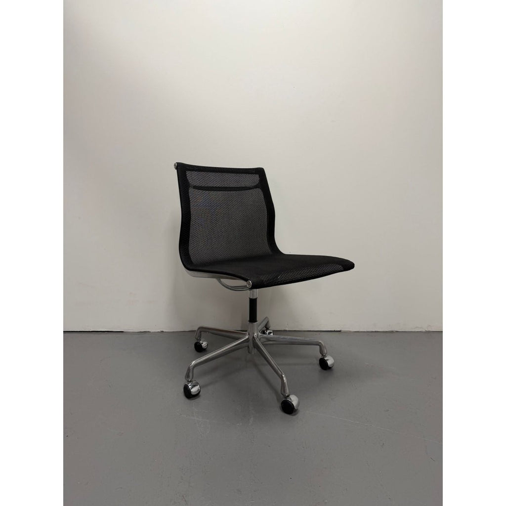 Herman Miller Eames Aluminum Group - Mesh Task Chair - Aluminium - thegoodchairs