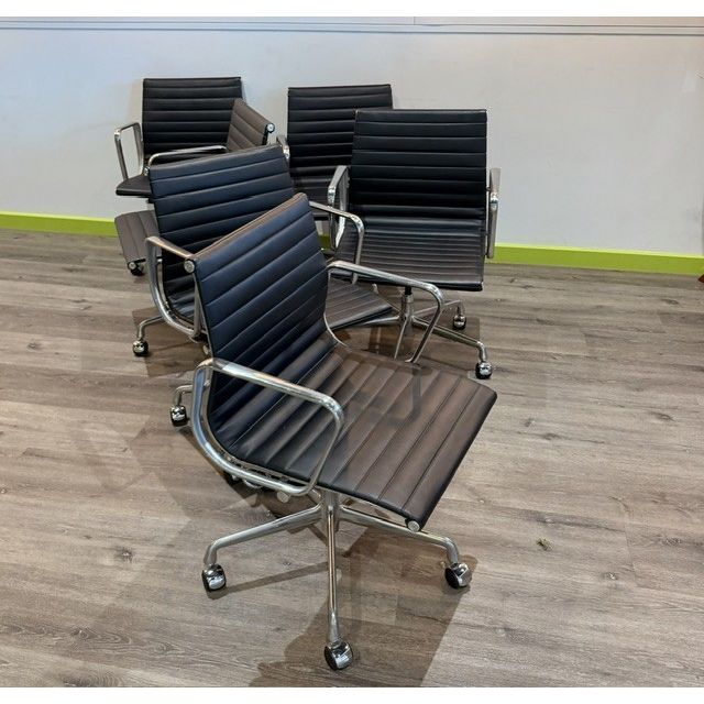 Herman Miller Eames Aluminum Group - Task Chair - thegoodchairs