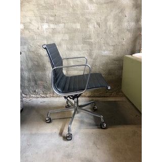 Herman Miller Eames Aluminum Group - Task Chair - thegoodchairs
