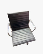 Herman Miller Eames EA335 - Leather Management Chair - thegoodchairs