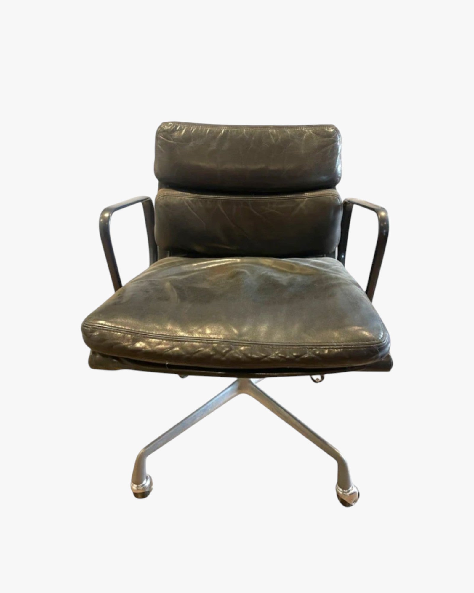 Herman Miller Eames EA435 - Aubergine, 1990 - thegoodchairs