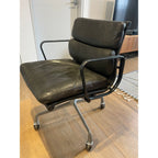 Herman Miller Eames EA435 - Aubergine, 1990 - thegoodchairs