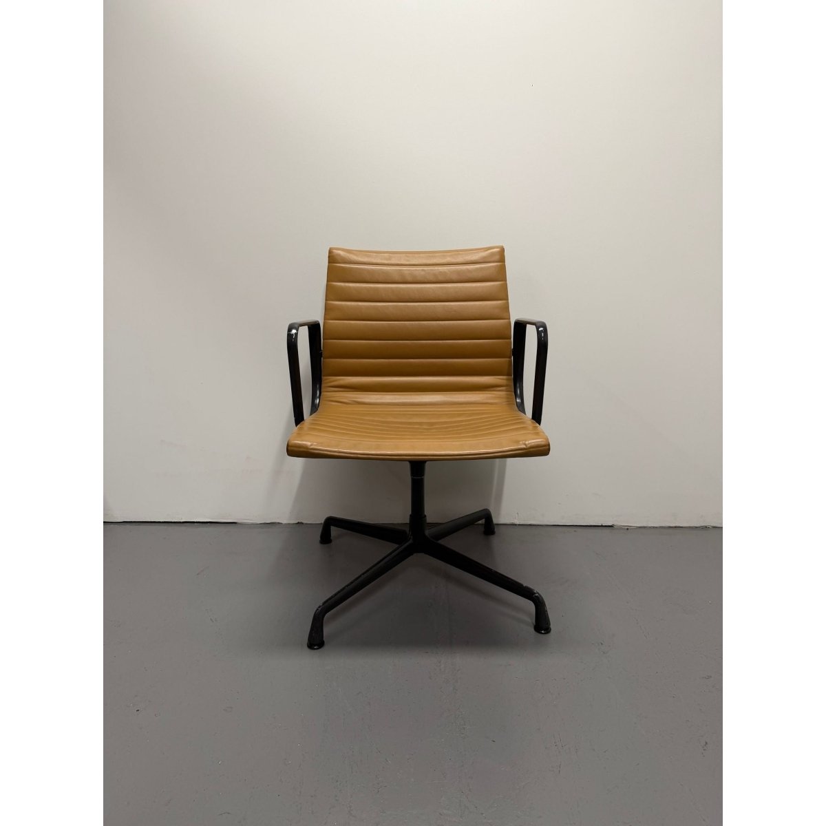 Herman Miller Eames - Low Back, Tan Leather / Black Frame - thegoodchairs