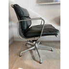 Herman Miller Eames Soft Pad Management Chair, Low Back, Green Leather, Polished Aluminium, / Vitra, 1995 - thegoodchairs