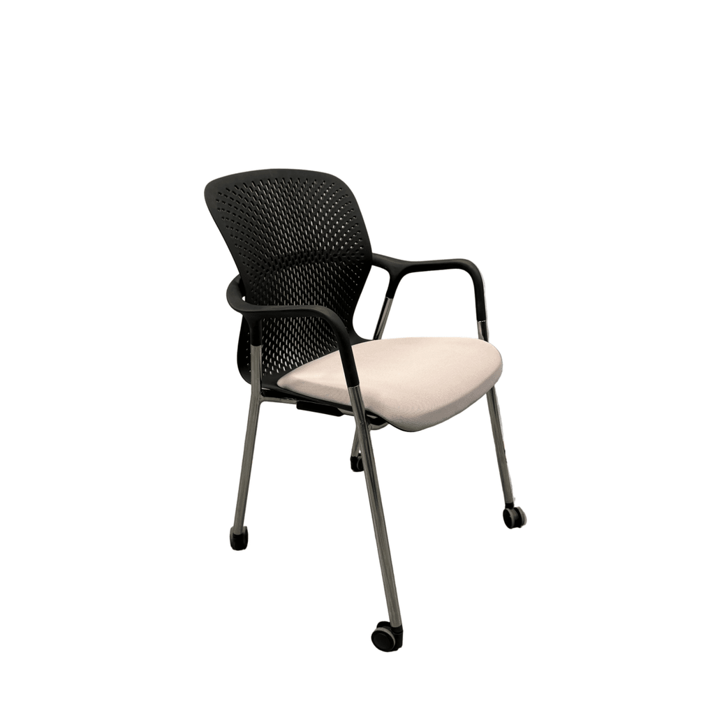 Herman Miller Keyn - Stacking Chair Group - thegoodchairs