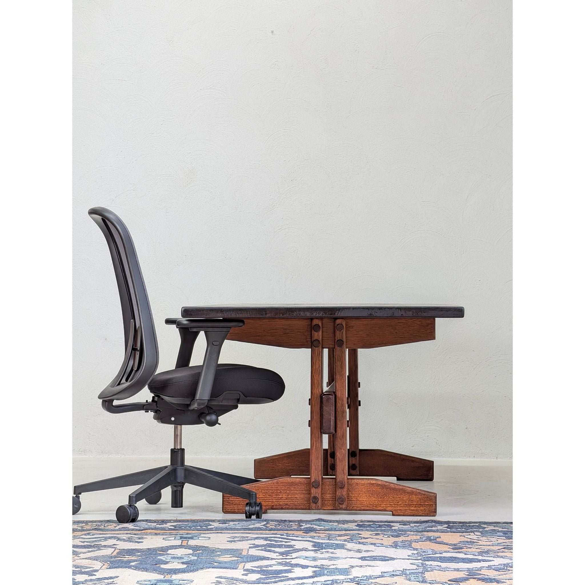 Herman Miller Lino - High - Performance Ergonomic Chair in Black Wool - thegoodchairs