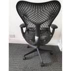 Herman Miller Mirra 1 - Arms - thegoodchairs