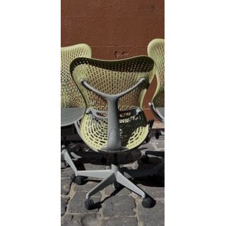 Herman Miller Mirra 1 - Chair - thegoodchairs