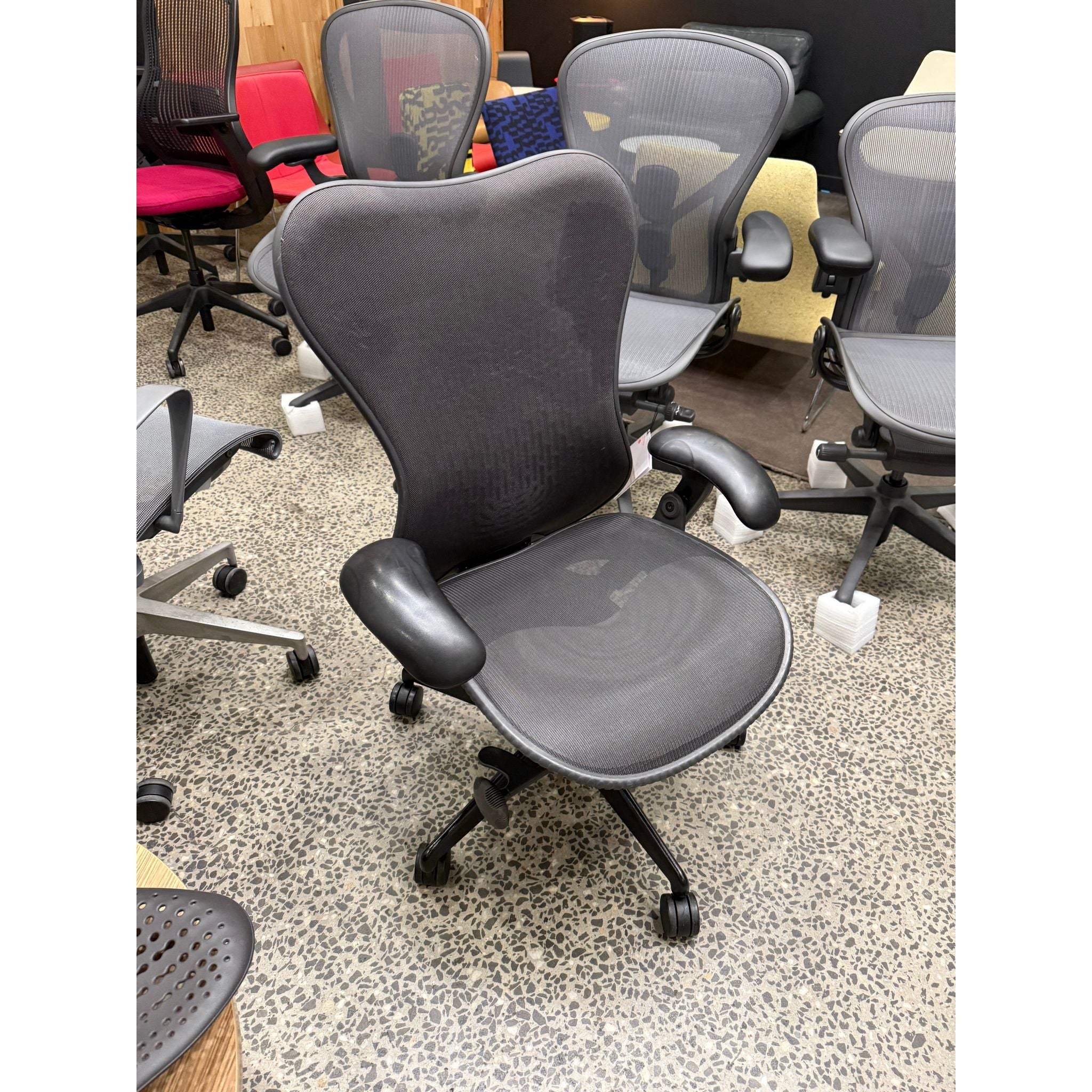 Herman Miller Mirra 1 - Ergonomic Office Chair - thegoodchairs