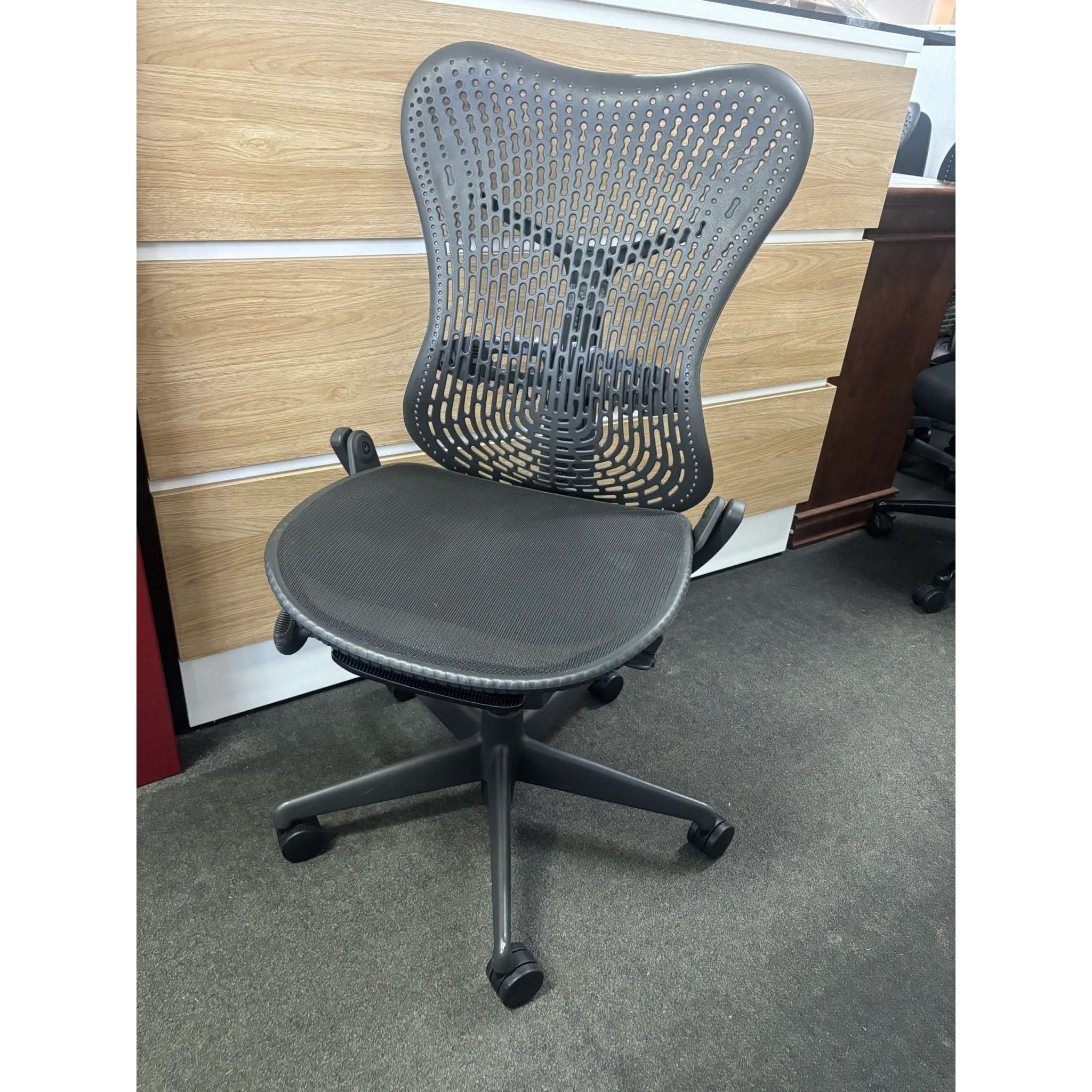 Herman Miller Mirra 1 - Office Chair - thegoodchairs