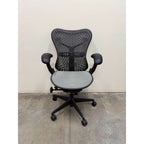 Herman Miller Mirra 1 - Office Chair with Armrest - Grey/graphite - thegoodchairs