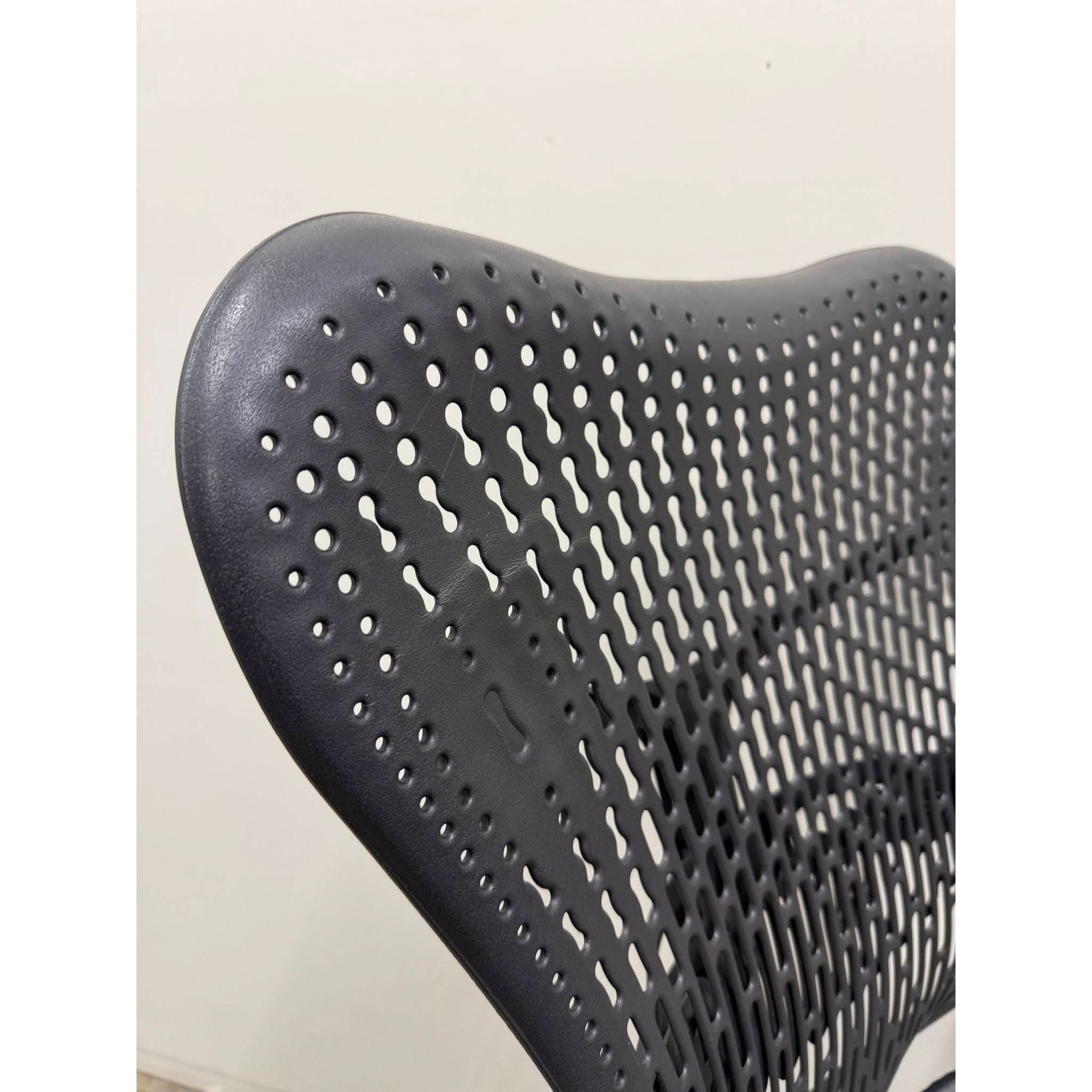 Herman Miller Mirra 1 - Office Chair with Armrest - Grey/graphite - thegoodchairs