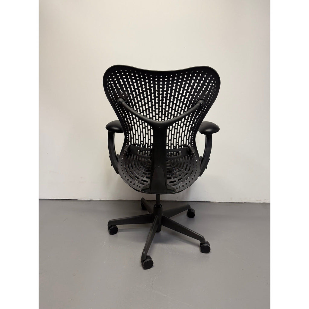 Herman Miller Mirra 1 - Office Chair with Armrests - Black/black - thegoodchairs