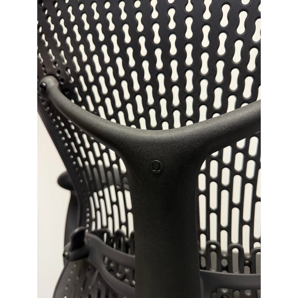 Herman Miller Mirra 1 - Office Chair with Armrests - Black/black - thegoodchairs