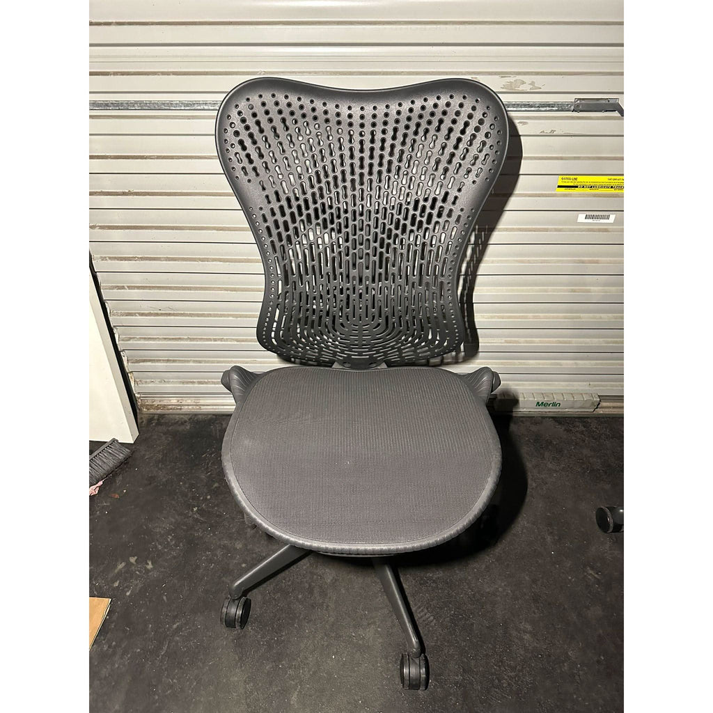 Herman Miller Mirra 2 - Armless - thegoodchairs