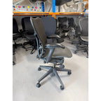 Herman Miller Mirra 2 - Arms - thegoodchairs