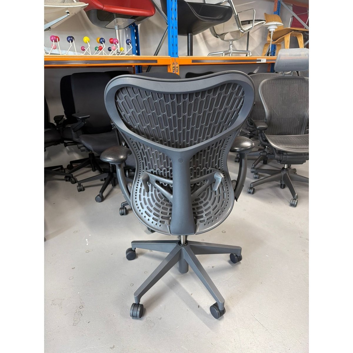 Herman Miller Mirra 2 - Arms - thegoodchairs